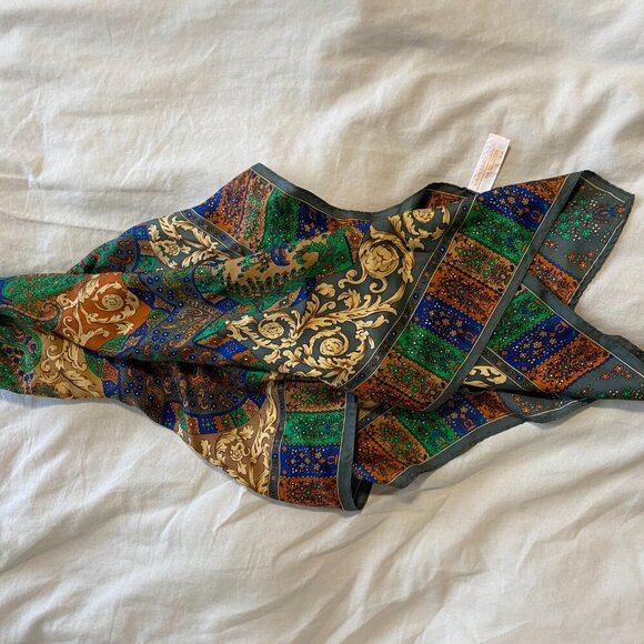 Elaine Gold For Collection XIIX Patterned 100% Silk Scarf‎ - Picture 4 of 7